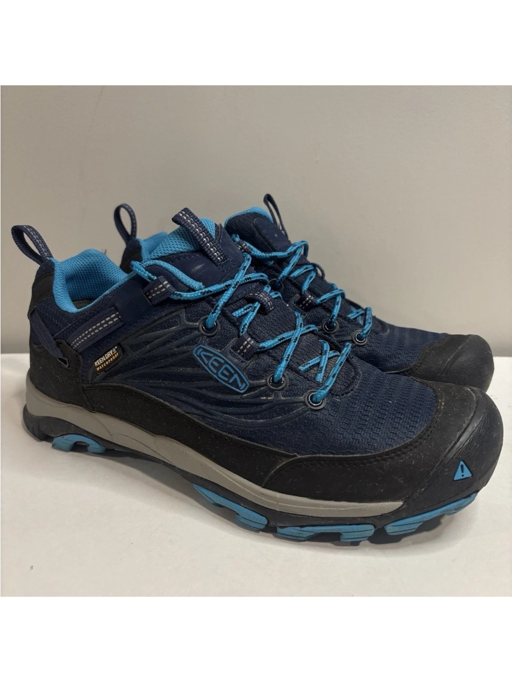 Keen Saltzman Teal Gray Hiking Boots Waterproof Shoes 9.5 Trail Running